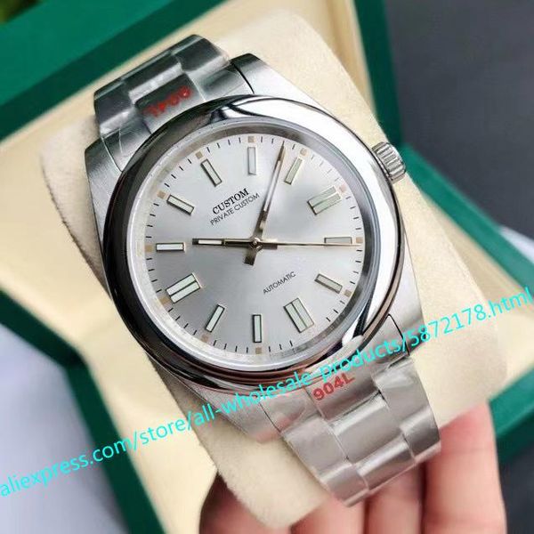 wristwatches 41mm automatic mechanical watch for the men's watches men miyota8215 movement 904l stainless steel sapphire glass, Slivery;brown
wristwatches 41mm automatic mechanical watch for the men's watches men miyota8215 movement 904l stainless steel sapphire glass, Slivery;brown