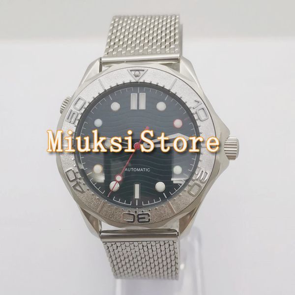 new 41mm blue dial color marks sapphire glass green lighting return nh35a automatic sier header date autpmatic men's watch, Slivery;brown
new 41mm blue dial color marks sapphire glass green lighting return nh35a automatic sier header date autpmatic men's watch, Slivery;brown