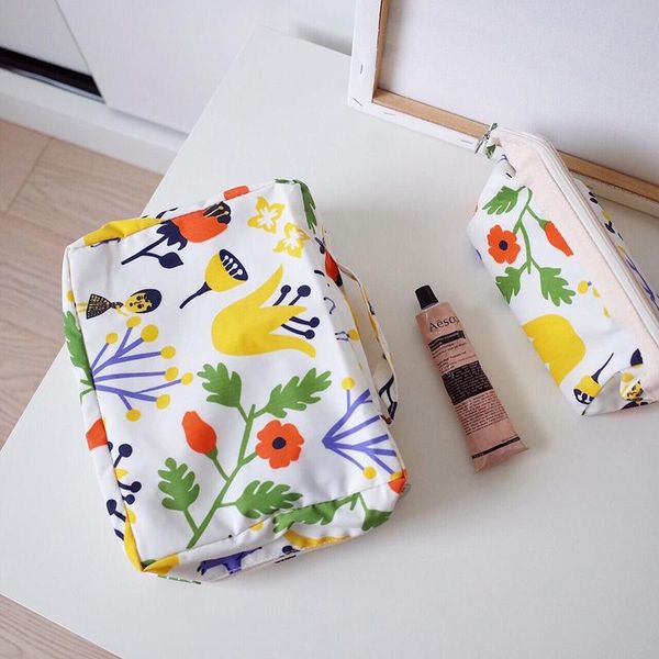 storage bags small maiden pattern portable collapsible durable travel tourism multifunction toiletries cosmetic organizer package bag
storage bags small maiden pattern portable collapsible durable travel tourism multifunction toiletries cosmetic organizer package bag