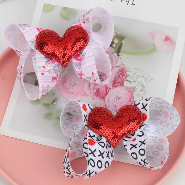 grosgrain ribbon print hair bows with clip for cute girls heart-shaped sequins hairpins barrettes headwear kids accessories, Slivery;white
grosgrain ribbon print hair bows with clip for cute girls heart-shaped sequins hairpins barrettes headwear kids accessories, Slivery;white