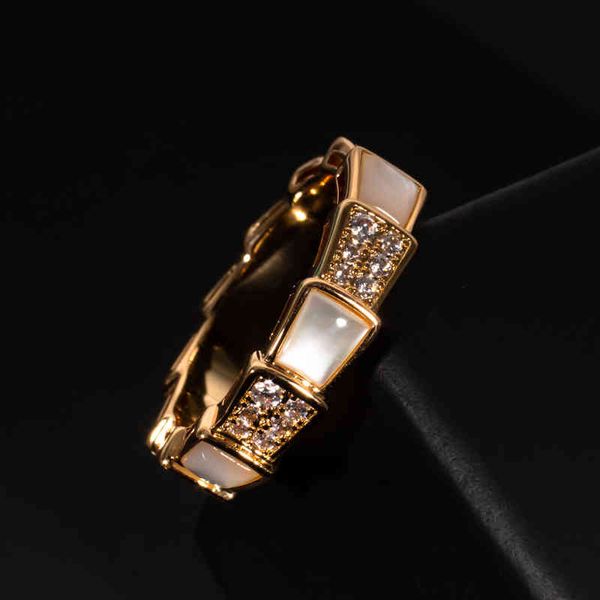 rings natural white fritillaria diamond inlaid wide snake ring head fashion personalized index finger small light extravagant bone, Silver
rings natural white fritillaria diamond inlaid wide snake ring head fashion personalized index finger small light extravagant bone, Silver