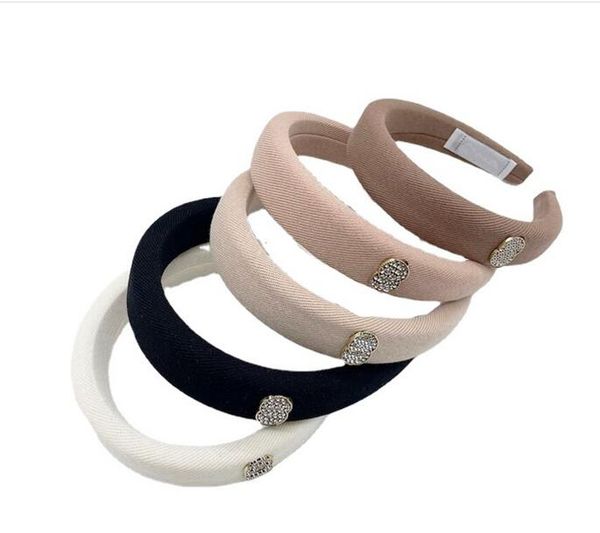 design elastic sponge headband luxury brand double letter crystal rhinestone hairband turban solid color wide edge headwrap headwear hair ac, Silver
design elastic sponge headband luxury brand double letter crystal rhinestone hairband turban solid color wide edge headwrap headwear hair ac, Silver