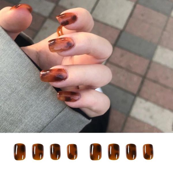 24pcs short amber false nail heart round head wearable coffin artificial fake nails full cover tips ballerina manicure tool, Red;gold
24pcs short amber false nail heart round head wearable coffin artificial fake nails full cover tips ballerina manicure tool, Red;gold