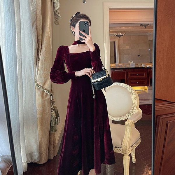 casual dresses women french retro vintage square collar waist office lady wine red golden velvet autumn and winter female clothing, Black;gray
casual dresses women french retro vintage square collar waist office lady wine red golden velvet autumn and winter female clothing, Black;gray