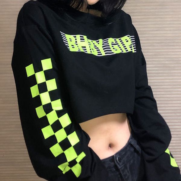 classic plaid pattern letter printed long sleeve loose fit black crop sweatshirt, White
classic plaid pattern letter printed long sleeve loose fit black crop sweatshirt, White