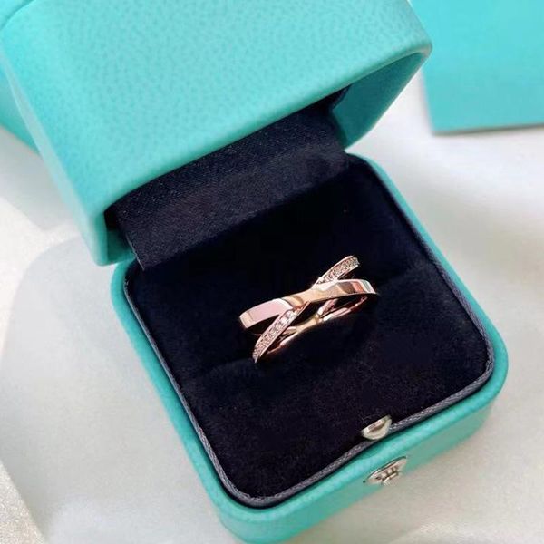 wedding rings original 1:1 logo tif rose gold semi-changeable gemstone ring cross luxury jewelry fashion brand women, Slivery;golden
wedding rings original 1:1 logo tif rose gold semi-changeable gemstone ring cross luxury jewelry fashion brand women, Slivery;golden