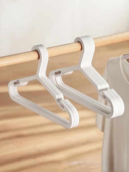 hangers & racks 4 pcs wardrobe household plastic clothes hanging support bold thickening seamless drying rack hanger
hangers & racks 4 pcs wardrobe household plastic clothes hanging support bold thickening seamless drying rack hanger