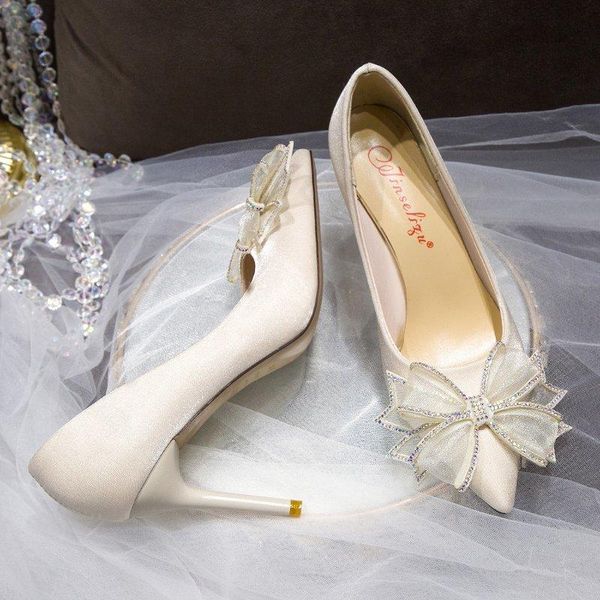 dress shoes women's fall 2021 shallow mouth crystal wedding bowknot pointed large single, Black
dress shoes women's fall 2021 shallow mouth crystal wedding bowknot pointed large single, Black