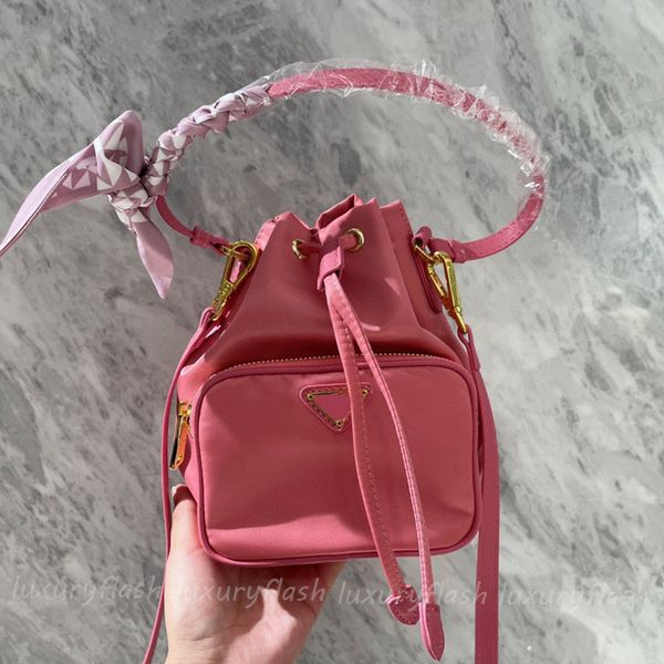 bucket bag women designer nylon handbag mini tote small luxurys shoulder crossbody bags 4 color ladies nano purses
bucket bag women designer nylon handbag mini tote small luxurys shoulder crossbody bags 4 color ladies nano purses