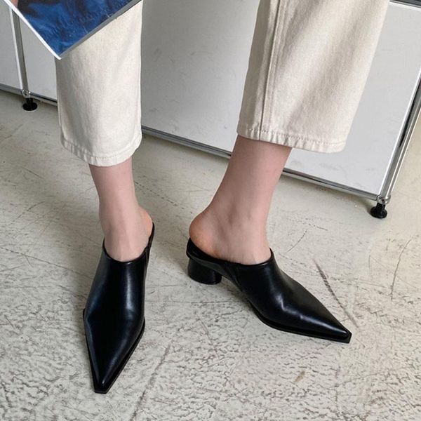 spring women slipper slip on pointed toe elegant mule shoes ladies square low heel female leisure sandal outdoor slides slippers, Black
spring women slipper slip on pointed toe elegant mule shoes ladies square low heel female leisure sandal outdoor slides slippers, Black