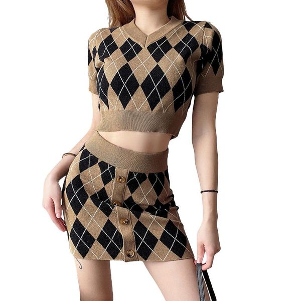 women's tracksuits women\u2021s 2 piece outfits slim v neck argyle print short sleeve exposed navel crop + mini button skirt set, Gray
women's tracksuits women\u2021s 2 piece outfits slim v neck argyle print short sleeve exposed navel crop + mini button skirt set, Gray