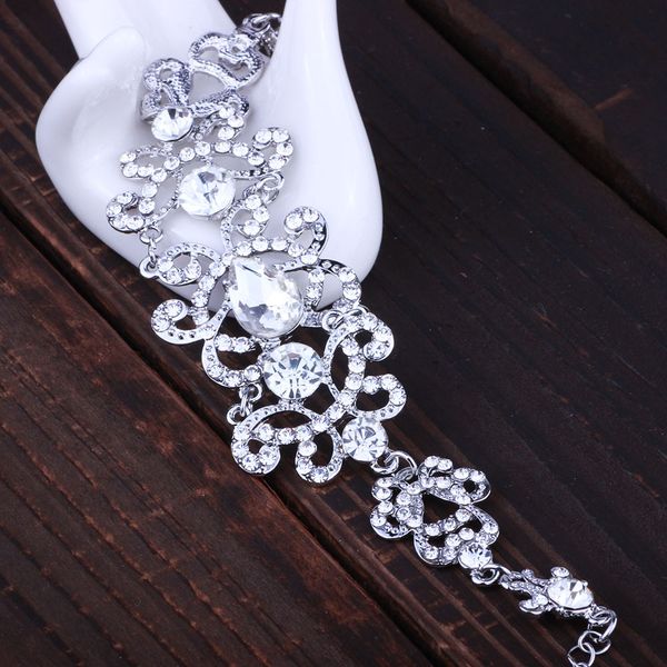 elegant exquisite luxury flower creativity tennis bracelet inlaid love heart diamonds sliver plated openwork crown design knot wedding charm, Golden;silver
elegant exquisite luxury flower creativity tennis bracelet inlaid love heart diamonds sliver plated openwork crown design knot wedding charm, Golden;silver