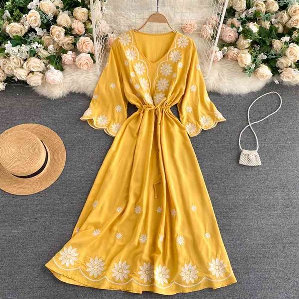 spring fashion temperament vestidos female v-neck trumpet sleeve lace-up drawstring slim midi dress c613 210506, Black;gray
spring fashion temperament vestidos female v-neck trumpet sleeve lace-up drawstring slim midi dress c613 210506, Black;gray