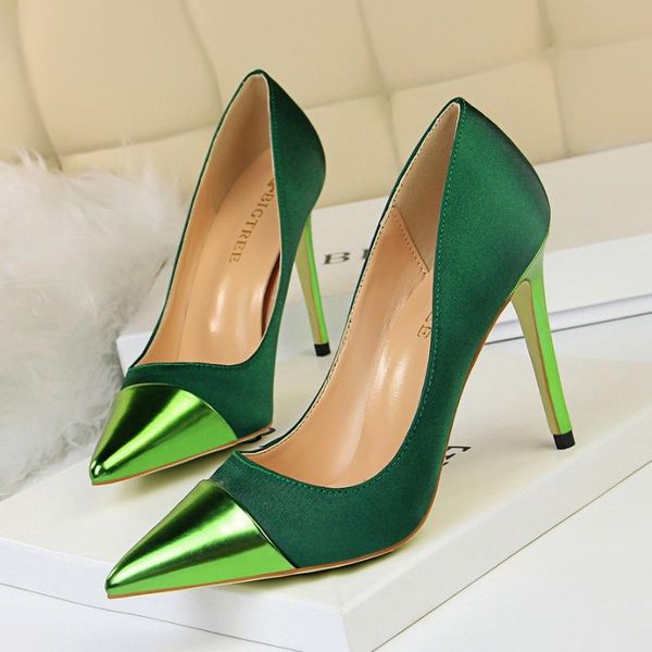 dress shoes fashion solid women pumps pointed toe thin heels soles catwalk nightclub med heel female 10cm 2021, Black
dress shoes fashion solid women pumps pointed toe thin heels soles catwalk nightclub med heel female 10cm 2021, Black