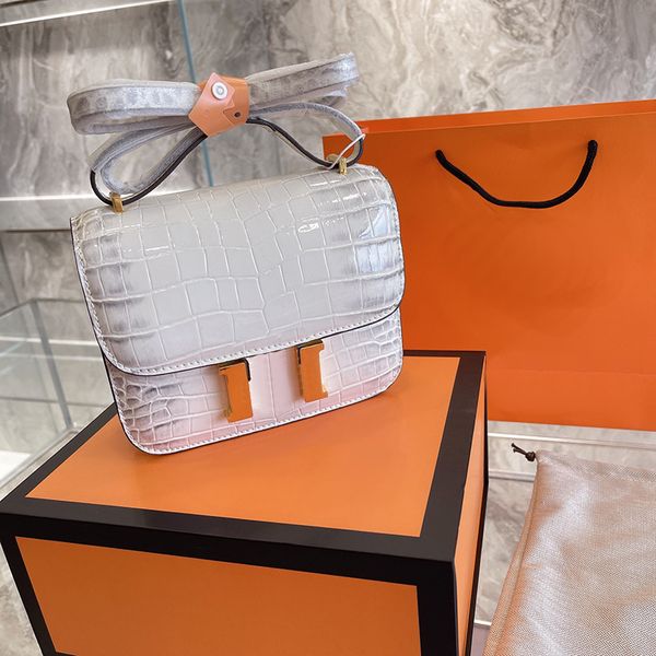 designer wallet luxury shoulder bags mini crossbody bag genuine leather high-quality different colors fashion brand various styles with orig
designer wallet luxury shoulder bags mini crossbody bag genuine leather high-quality different colors fashion brand various styles with orig