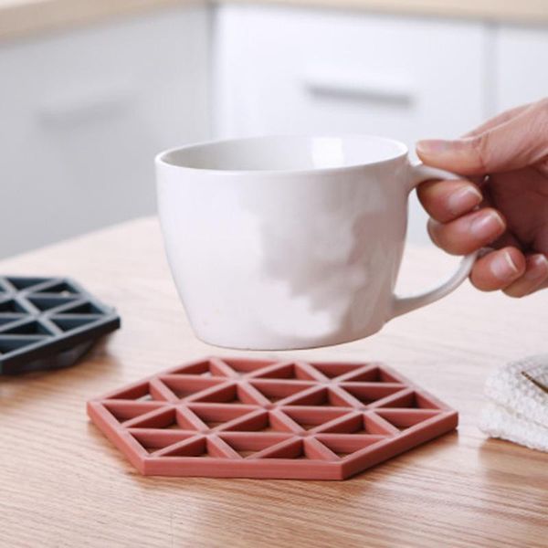 mats & pads 1pcs chic silicone cup hexagon pad heat-insulated bowl placemat home decor deskeco-friendly japanese simple
mats & pads 1pcs chic silicone cup hexagon pad heat-insulated bowl placemat home decor deskeco-friendly japanese simple