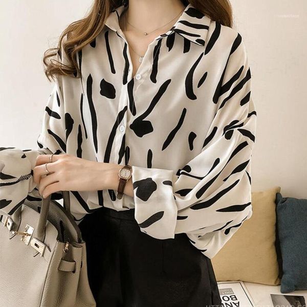 fashion casual female turn-down collar white shirts blouses women loose long sleeve blouse shirt ladies autumn 20211
fashion casual female turn-down collar white shirts blouses women loose long sleeve blouse shirt ladies autumn 20211