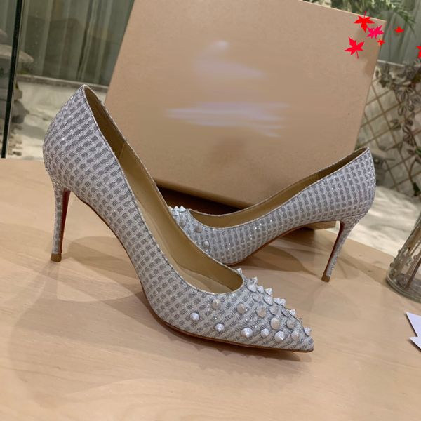 2021 good quality fashion women luxurys designers shoes designer sandals womens luxury high heels sandal dress shoess with box size 35-41 -m, Black
2021 good quality fashion women luxurys designers shoes designer sandals womens luxury high heels sandal dress shoess with box size 35-41 -m, Black