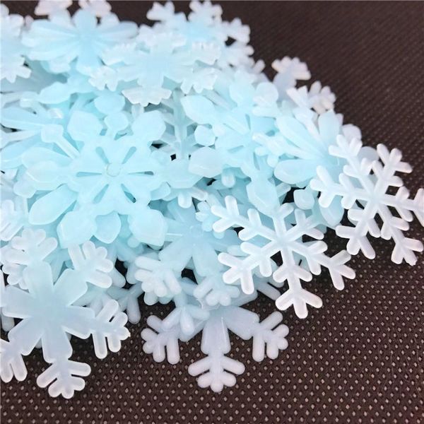 christmas decorations 50pcs/set colorful luminous snowflake wall stickers glow in the dark decal for kids baby rooms bedroom home decoration
christmas decorations 50pcs/set colorful luminous snowflake wall stickers glow in the dark decal for kids baby rooms bedroom home decoration