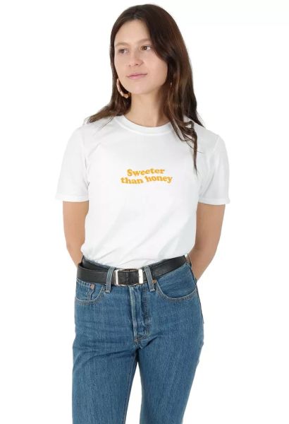 sweeter than honey t-shirt shirt tee fashion boho bohemian 90's retro bee, White;black
sweeter than honey t-shirt shirt tee fashion boho bohemian 90's retro bee, White;black