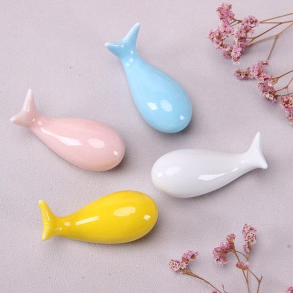 chopsticks 1pc lovely ceramic annimals pen holder diy kitchen el restaurant tableware chopstick spoon rest rack dining table decor 
chopsticks 1pc lovely ceramic annimals pen holder diy kitchen el restaurant tableware chopstick spoon rest rack dining table decor