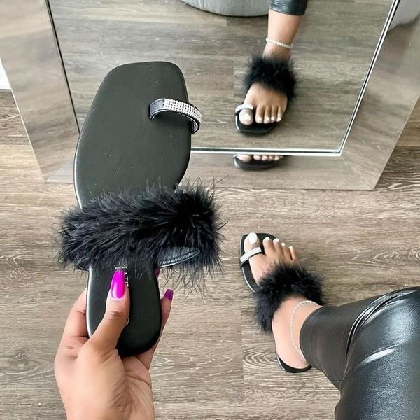 slippers summer luxury fur women sandals flat crystal ring toe rubber sole flip flops outdoor fashion ladies female shoes whosale, Black
slippers summer luxury fur women sandals flat crystal ring toe rubber sole flip flops outdoor fashion ladies female shoes whosale, Black