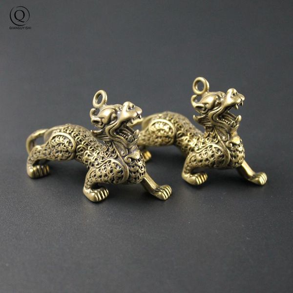 keychains vintage handmade copper chinese auspicious kirin pendants retro brass belt hanging cloth hook buckle key chain, Silver
keychains vintage handmade copper chinese auspicious kirin pendants retro brass belt hanging cloth hook buckle key chain, Silver