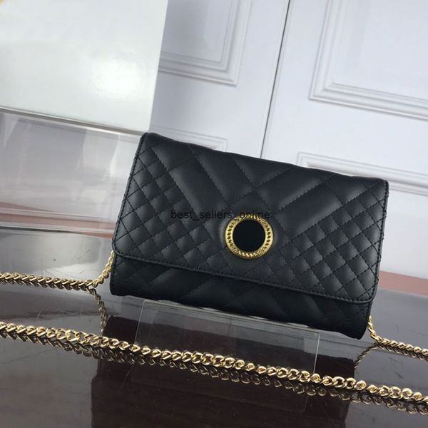 chain cross body bags purse small square bag genuine leather thread new embroidery head dumisa plain hasp women wallets, Red;black
chain cross body bags purse small square bag genuine leather thread new embroidery head dumisa plain hasp women wallets, Red;black