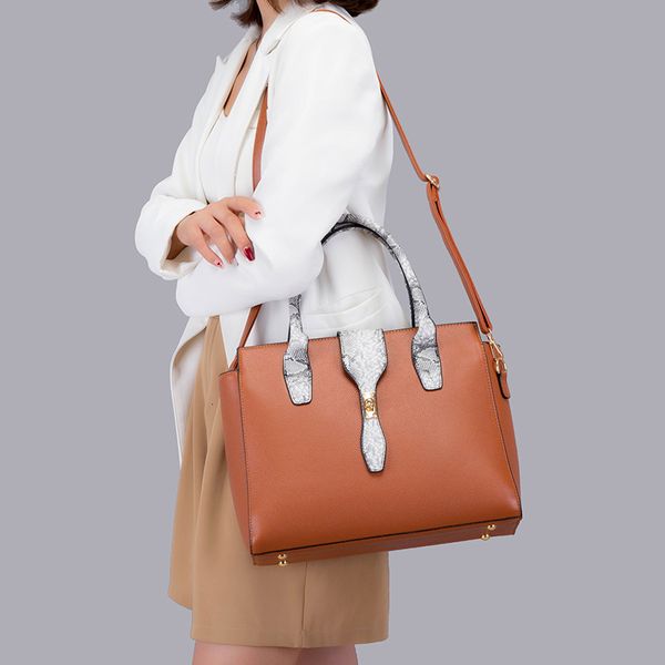 handbag multi piece 2021 summer fashion single shoulder diagonal straddle mother bag simple women's trend
handbag multi piece 2021 summer fashion single shoulder diagonal straddle mother bag simple women's trend