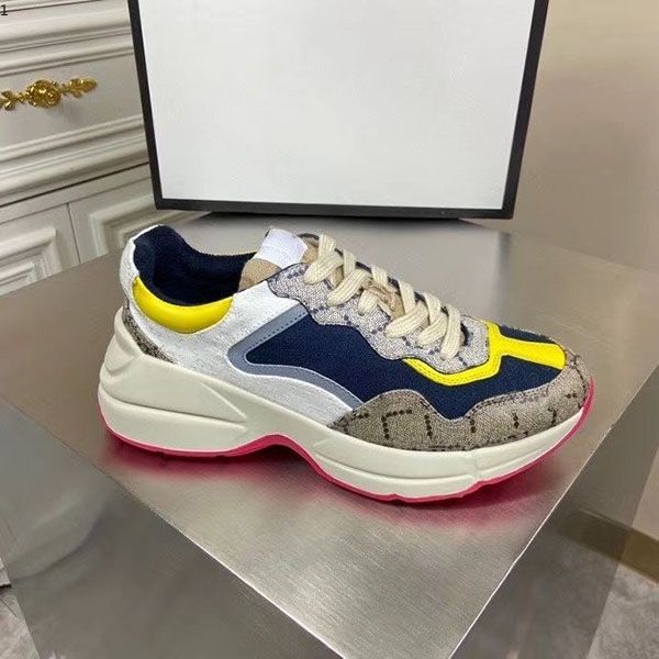 flashtrek mens and womens sneaker with reflective fabric. 2021ss collection sneakers latest shoes kjl002, Red;white
flashtrek mens and womens sneaker with reflective fabric. 2021ss collection sneakers latest shoes kjl002, Red;white