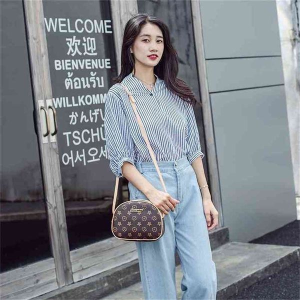 children's letters printed one-shoulder bag handbag mini mobile phone pouch messenger bags portable kids girls coin purse wallet g750o0, Black
children's letters printed one-shoulder bag handbag mini mobile phone pouch messenger bags portable kids girls coin purse wallet g750o0, Black