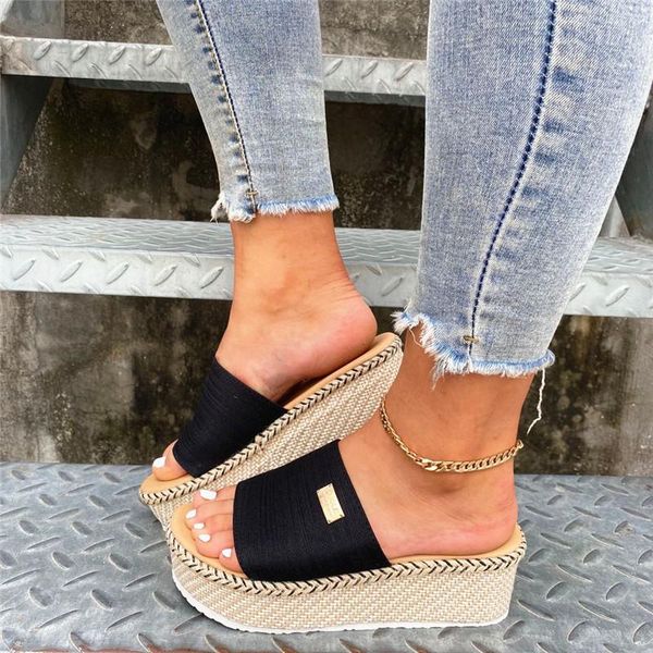 slippers leisure all-match round head comfortable open toe sandals platform shoes women's flip flops 2021 summer fashion, Black
slippers leisure all-match round head comfortable open toe sandals platform shoes women's flip flops 2021 summer fashion, Black