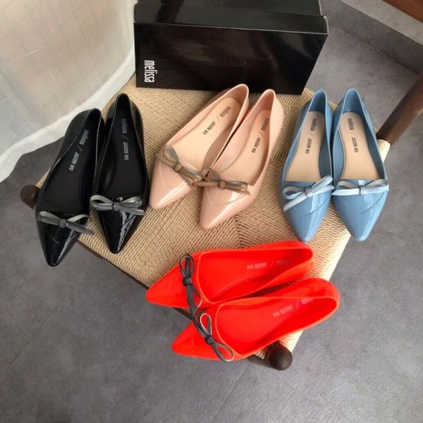 sandals women's shoes fashion european and american pointed toe flat foot casual small bow jelly shw055, Black
sandals women's shoes fashion european and american pointed toe flat foot casual small bow jelly shw055, Black