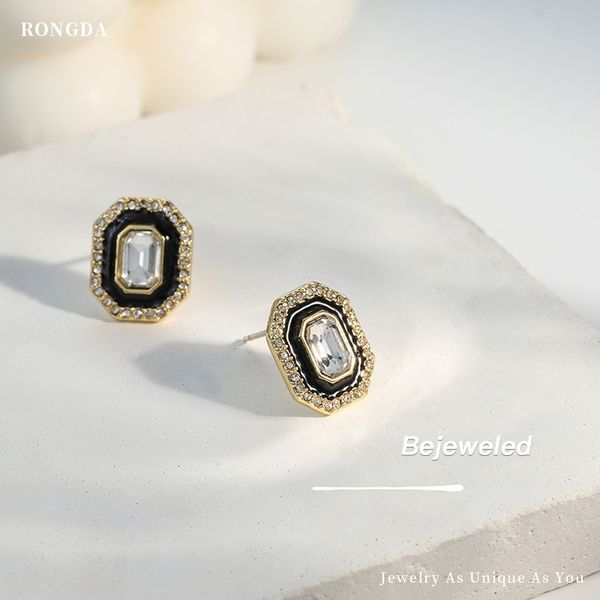 design jewelry personality exaggeration drop glaze inlaid diamond earrings women's simple versatile polygonal earrings, Black
design jewelry personality exaggeration drop glaze inlaid diamond earrings women's simple versatile polygonal earrings, Black