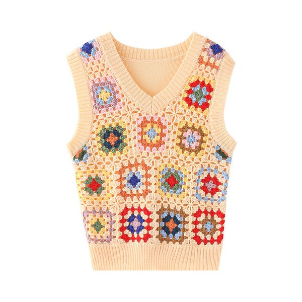 early autumn new hollow out crochet embroidered women's color contrast thin stacked sleeveless knitted vest, White
early autumn new hollow out crochet embroidered women's color contrast thin stacked sleeveless knitted vest, White