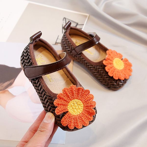 girls autumn 2021 new korean soft sole woven non slip single shoes childrens velcro flower princess shoes, Black;red
girls autumn 2021 new korean soft sole woven non slip single shoes childrens velcro flower princess shoes, Black;red