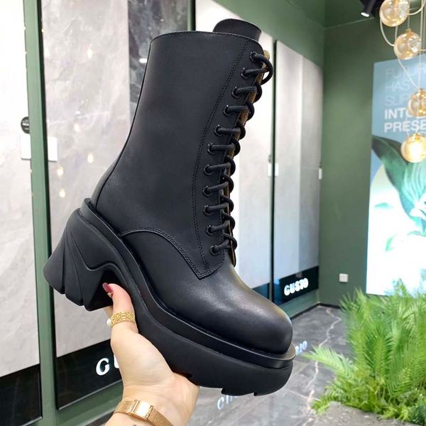 2021 designer boots luxury womens heel chaelsea boot genuine leather autumn and winter knee half booties casual shoes classics roman martin, Black
2021 designer boots luxury womens heel chaelsea boot genuine leather autumn and winter knee half booties casual shoes classics roman martin, Black