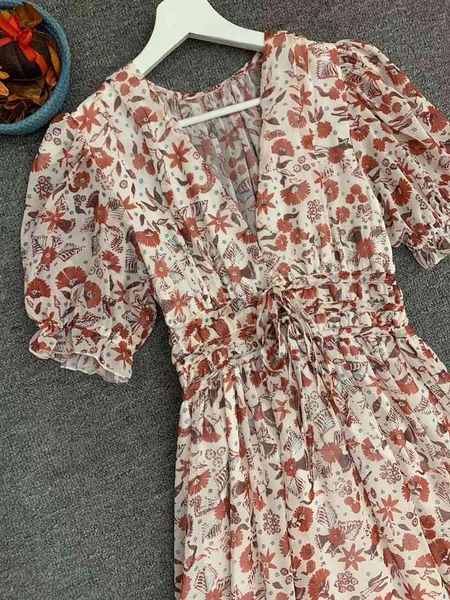 dresses est fashion summer women v-neck exquisite floral print string deco short sleeve large swing, Black;gray
dresses est fashion summer women v-neck exquisite floral print string deco short sleeve large swing, Black;gray