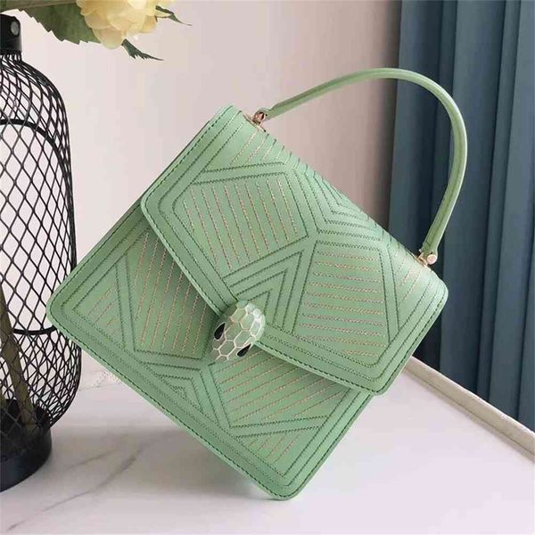 luxury designer crossbody shoulder backpack handbags tote bag bags handbags wallet purse fashion one shoulder small square net red same leat
luxury designer crossbody shoulder backpack handbags tote bag bags handbags wallet purse fashion one shoulder small square net red same leat