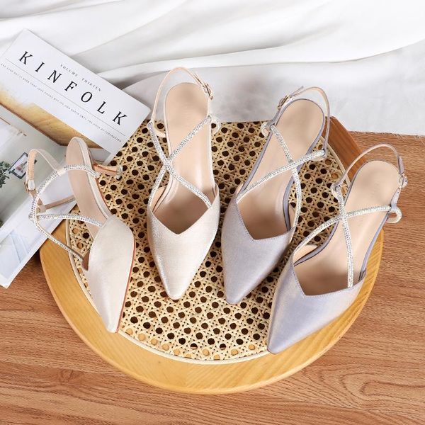 dress shoes 2021 women cross straps high heels office ladies career crystal rhinestone elegant silk point toe wedding pumps, Black
dress shoes 2021 women cross straps high heels office ladies career crystal rhinestone elegant silk point toe wedding pumps, Black