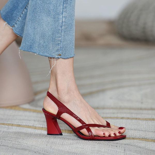 sandals back strap transparent perspex heel spike high heels crystal slingbacks women wedding pumps, Black
sandals back strap transparent perspex heel spike high heels crystal slingbacks women wedding pumps, Black