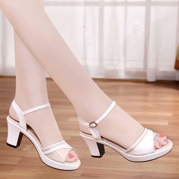 shoes women slippers leather sandals women's heel new heel high heel women's sandales femmes sandalias y0721, Black
shoes women slippers leather sandals women's heel new heel high heel women's sandales femmes sandalias y0721, Black