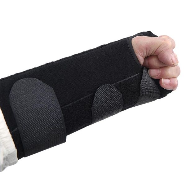 1pcs adjustable wristband guard steel wrist brace support detachable arthritis sprain carpal wrap protector, Black;red
1pcs adjustable wristband guard steel wrist brace support detachable arthritis sprain carpal wrap protector, Black;red
