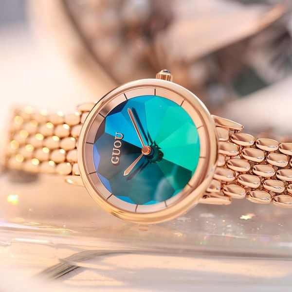 wristwatches 2021 luxury fashion creative glass diamond color changing quartz watch women leather strap dress, Slivery;brown
wristwatches 2021 luxury fashion creative glass diamond color changing quartz watch women leather strap dress, Slivery;brown