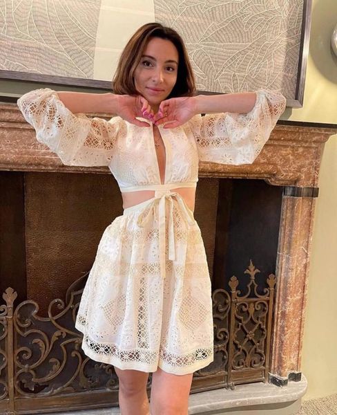 casual dresses 2021 winter european fashion hollow out embroidery front bodice and waist cut outs throughout women elegant cotton dress, Black;gray
casual dresses 2021 winter european fashion hollow out embroidery front bodice and waist cut outs throughout women elegant cotton dress, Black;gray