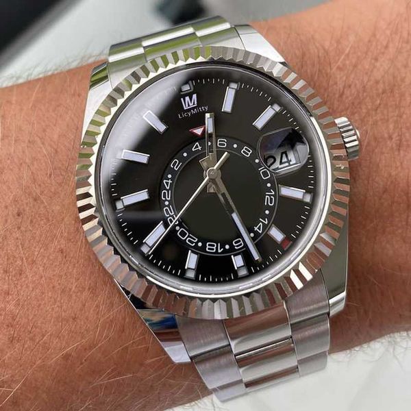 dual time zone sky dweller men watches 2021 luxury 904l stainless steel automatic mechanical sweep movement wristwatches, Slivery;brown
dual time zone sky dweller men watches 2021 luxury 904l stainless steel automatic mechanical sweep movement wristwatches, Slivery;brown