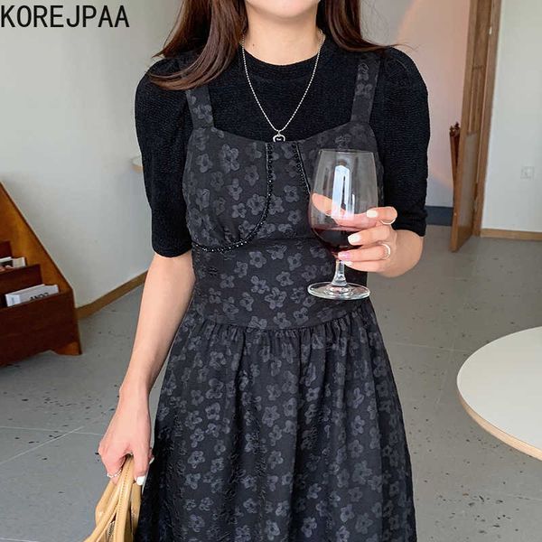 korejpaa women sets summer korean chic ladies retro round neck puff sleeve thin t-shirt dark pattern flower suspender dress 210526, White
korejpaa women sets summer korean chic ladies retro round neck puff sleeve thin t-shirt dark pattern flower suspender dress 210526, White