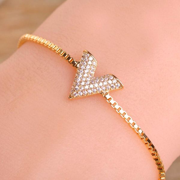 link, chain madrry requintado gold color bracelets for women letter v adjustable charm bracelet cz zircon copper pulseira feminina, Black
link, chain madrry requintado gold color bracelets for women letter v adjustable charm bracelet cz zircon copper pulseira feminina, Black