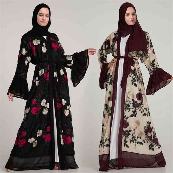 sell beautiful charming lace embroidery middle eastern muslim women's robe elegant temperament women's muslim dress, Black;gray
sell beautiful charming lace embroidery middle eastern muslim women's robe elegant temperament women's muslim dress, Black;gray