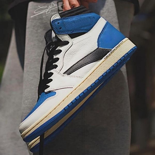 ts travis basketball shoes scotts x ajs 1 high og military blue sail black shy pink bred patent hyper mens desingner collaboration fragmentl
ts travis basketball shoes scotts x ajs 1 high og military blue sail black shy pink bred patent hyper mens desingner collaboration fragmentl